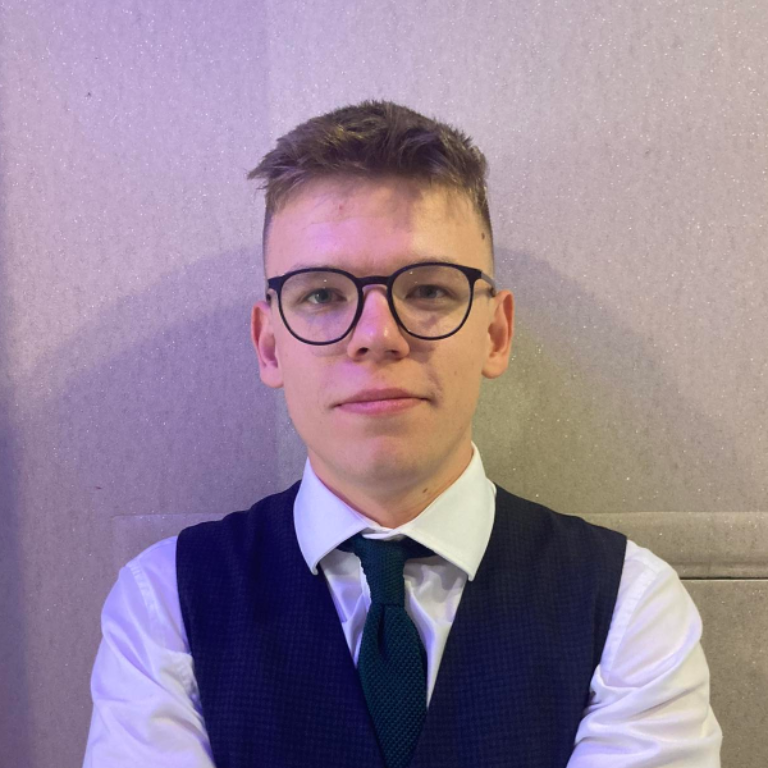 Portret Kacper Bednarz